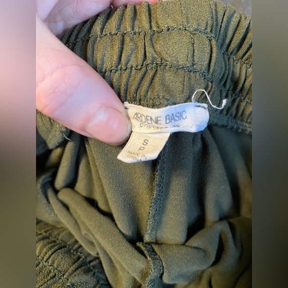 Comfy Shorts - Picture 2 of 4